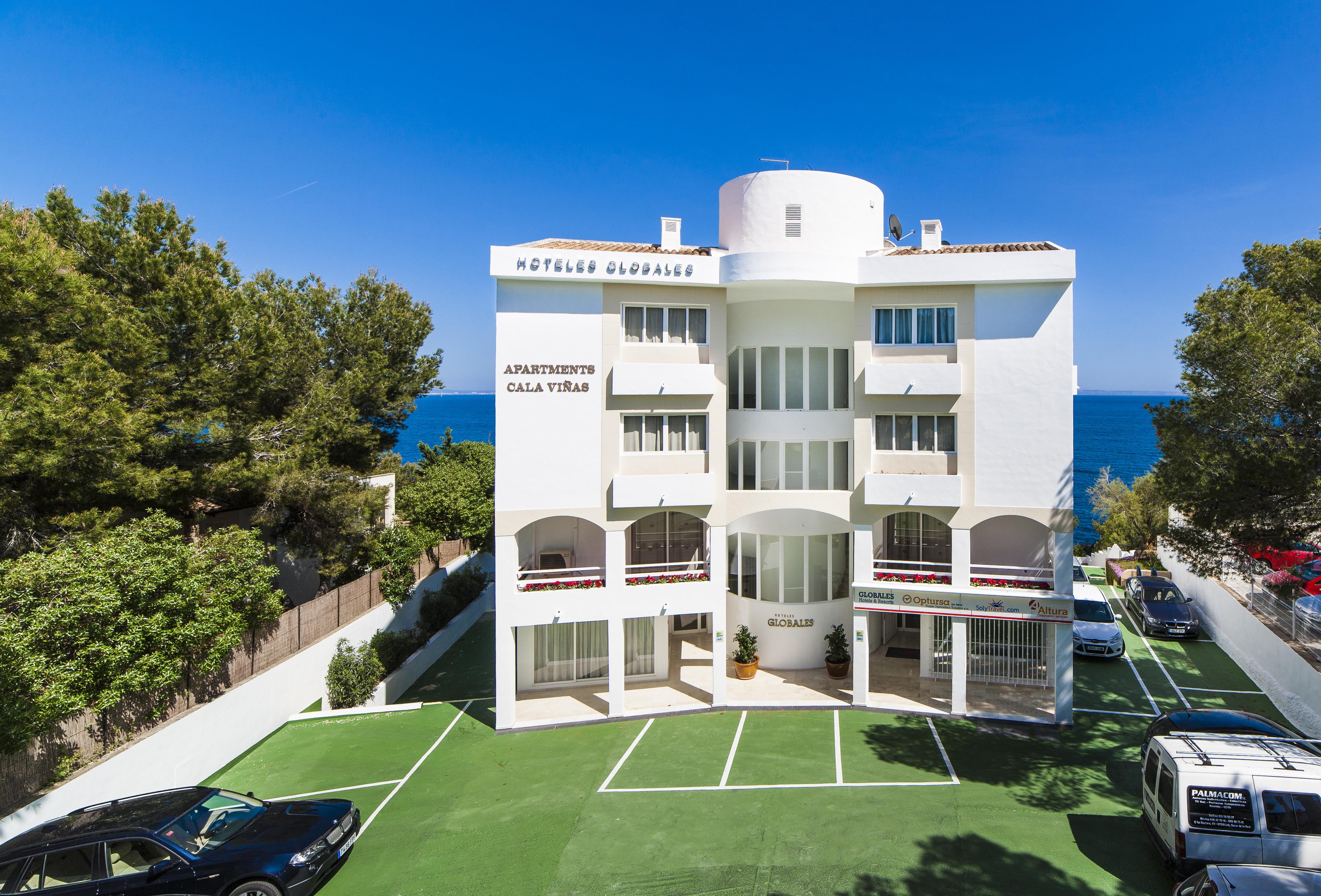 Globales Cala Vinas Only Adults 16 *