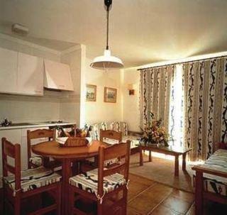 Globales Cala Vinas Only Adults 16 *