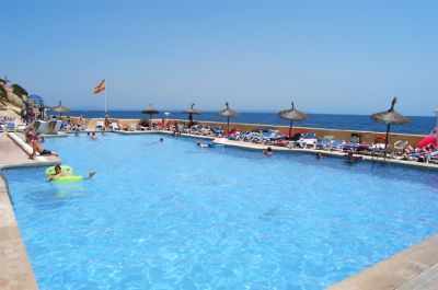 Globales Cala Vinas Only Adults 16 *